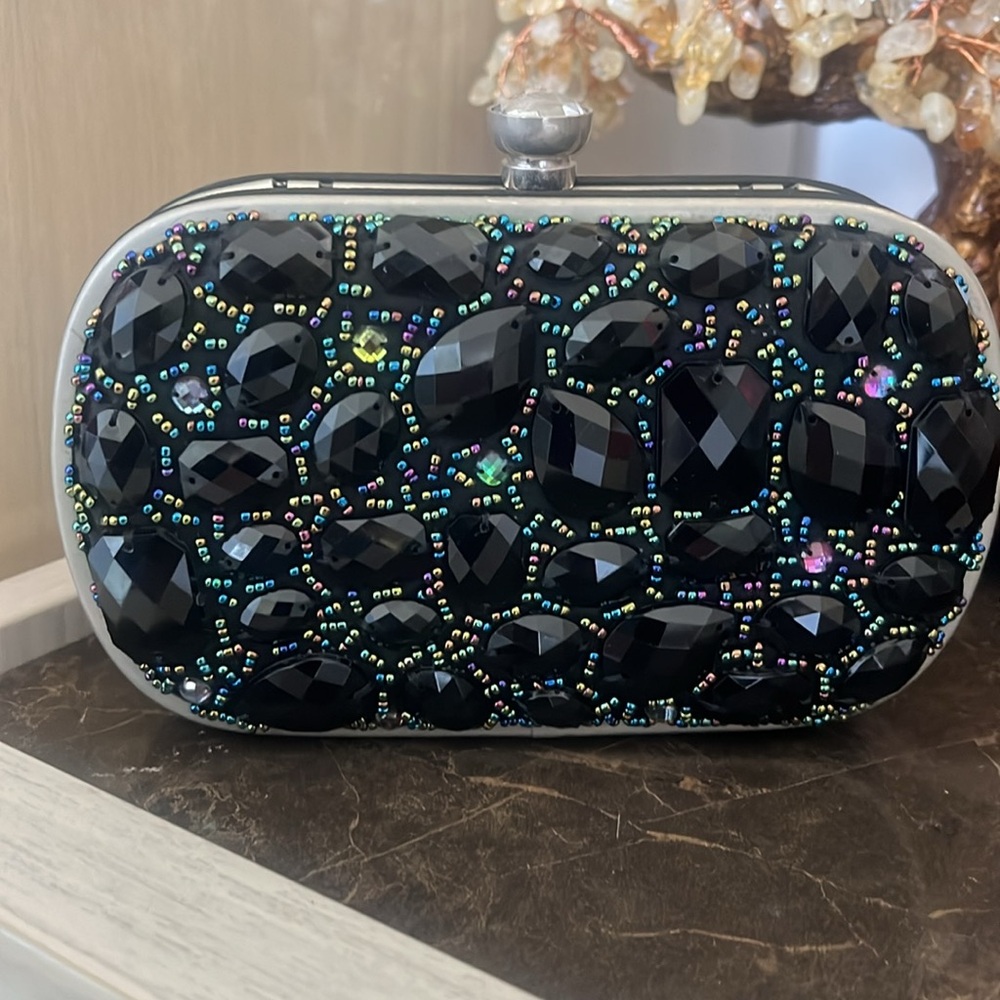 Mini Embellished Clutch w/ Shoulder Chain